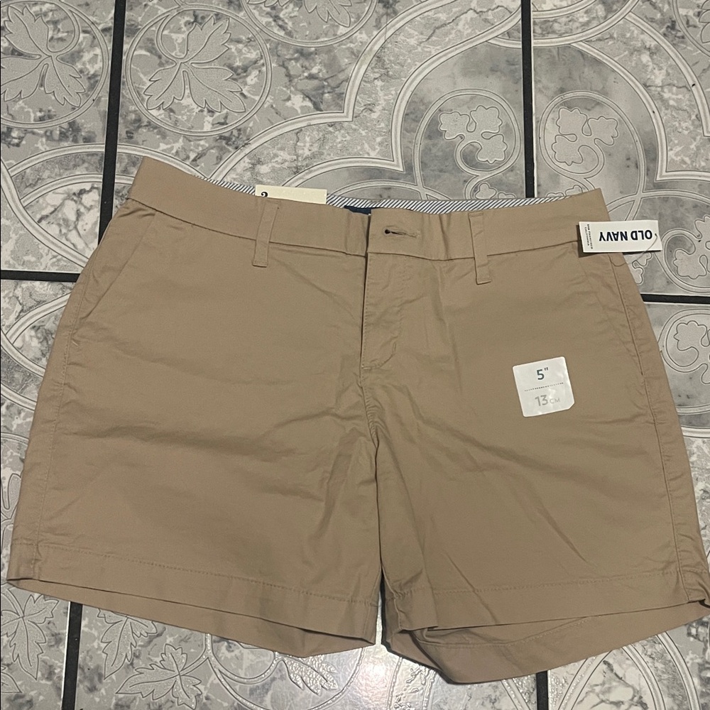 Old Navy Men's Khaki Flat Front Shorts